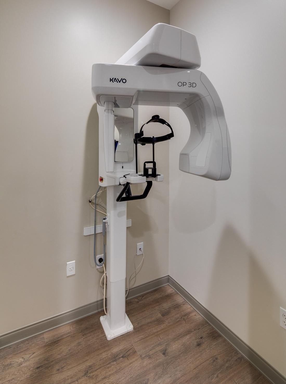 Lake-Forest-Oral-Surgery-X-Ray-Machine